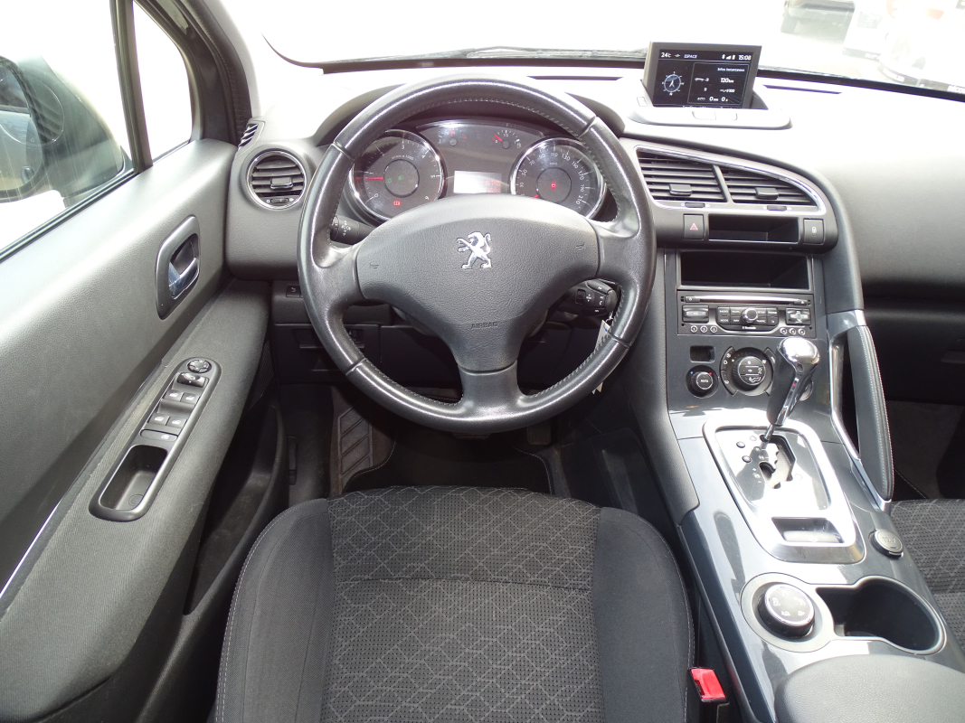 Peugeot 3008 — 18
