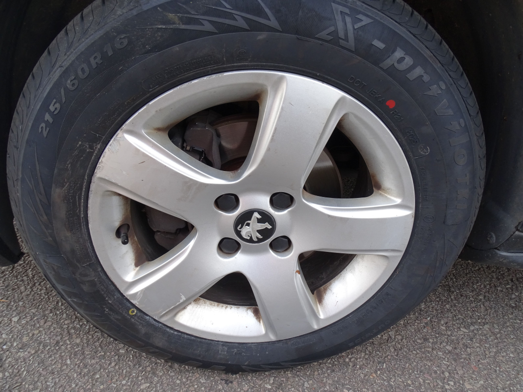 Peugeot 3008 — 38