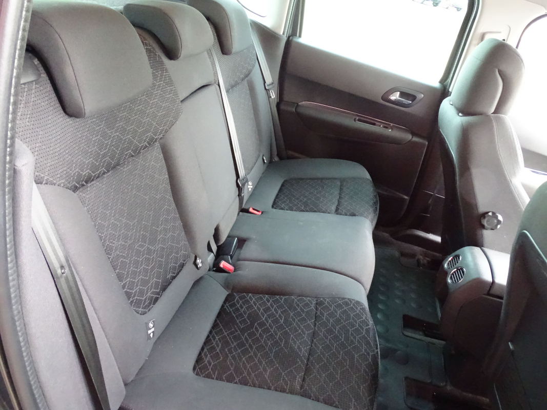 Peugeot 3008 — 14
