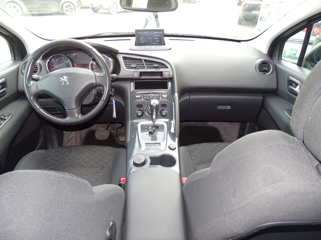 Peugeot 3008 — 16