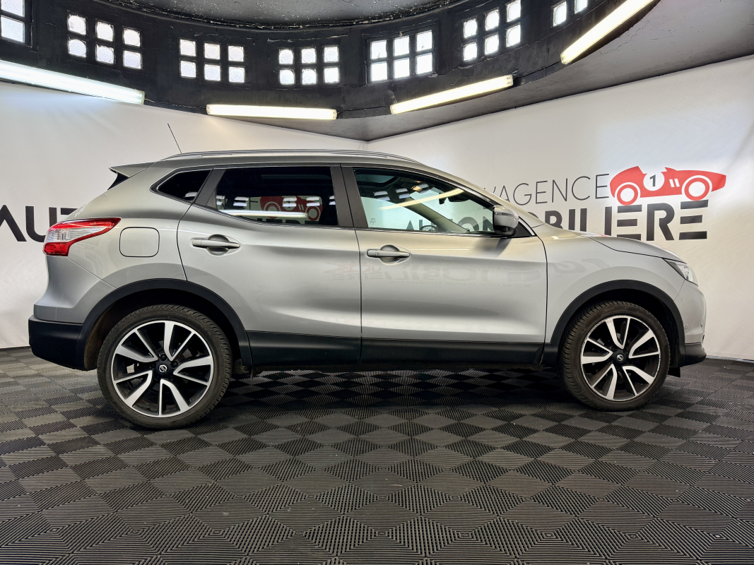 Nissan Qashqai — 4