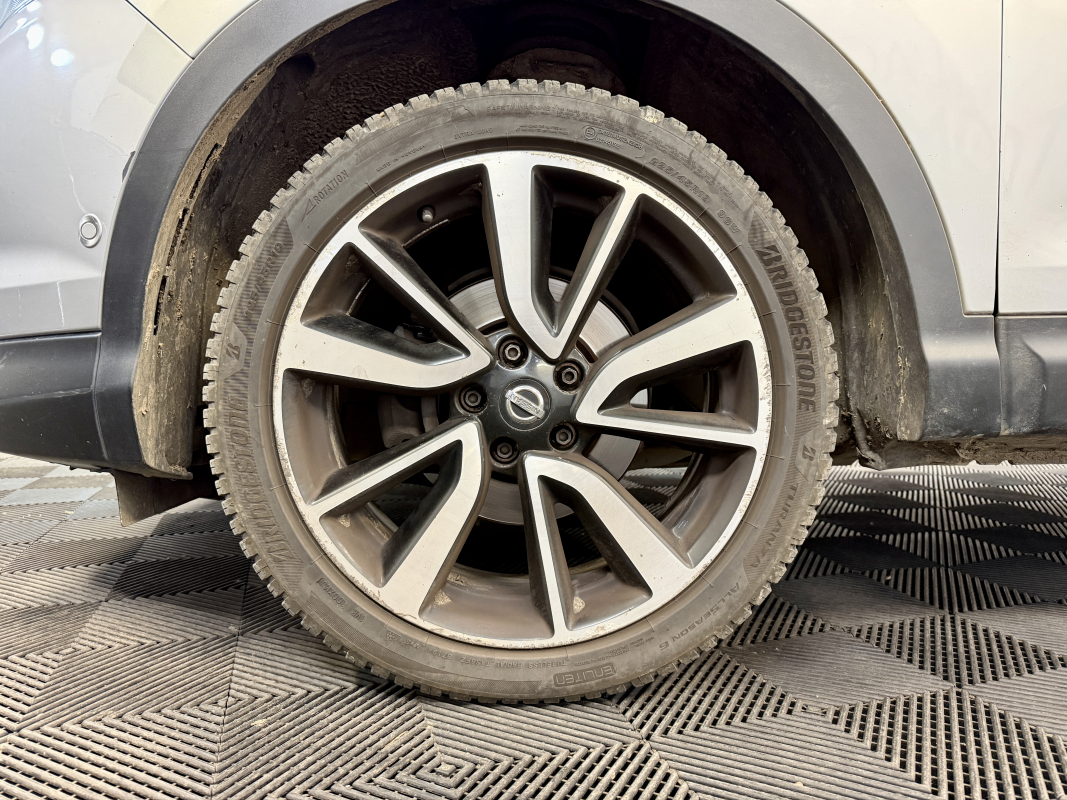 Nissan Qashqai — 9