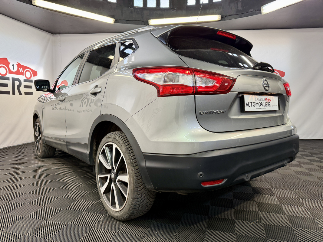 Nissan Qashqai — 7