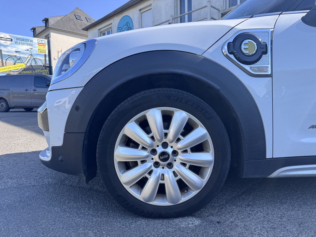 Mini Mini Countryman — 34