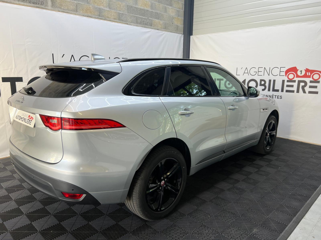Jaguar F-Pace — 7