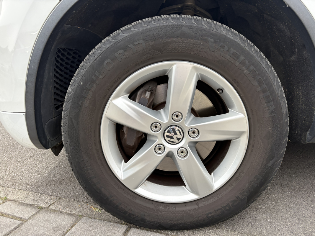 Volkswagen Touareg — 40