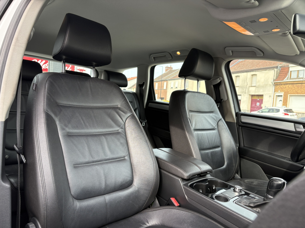 Volkswagen Touareg — 11