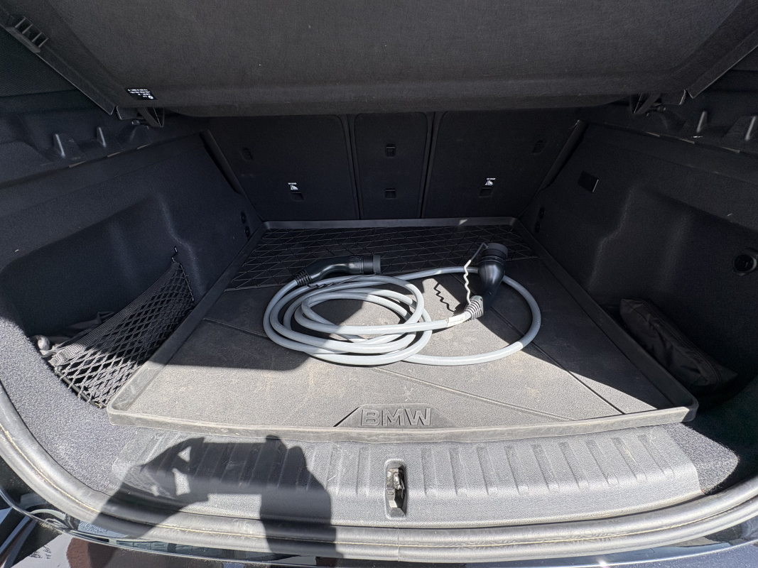 Bmw iX1 — 18