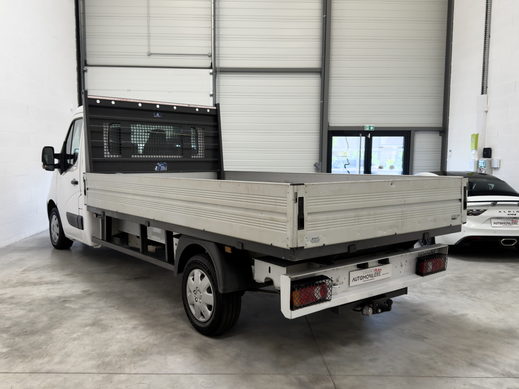 Renault Master — 6