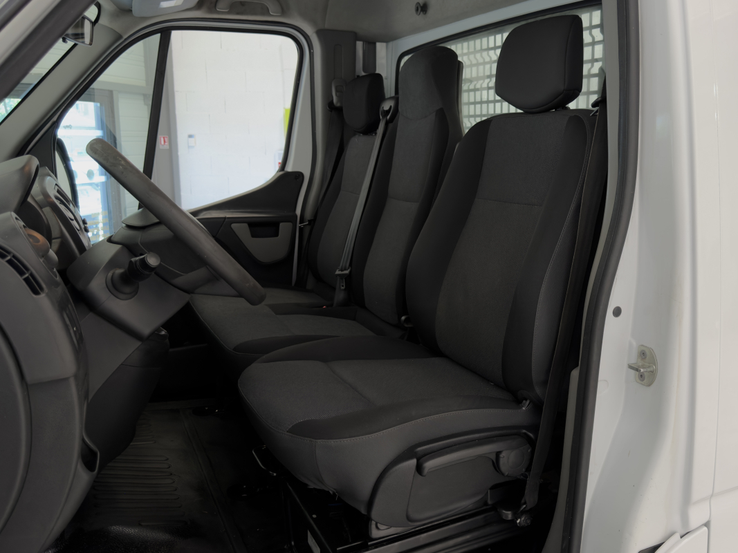 Renault Master — 13