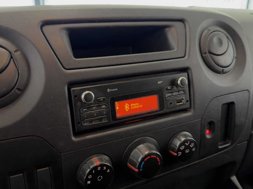 Renault Master — 17