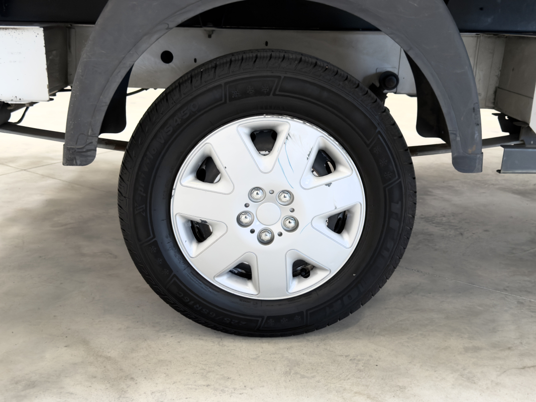 Renault Master — 25