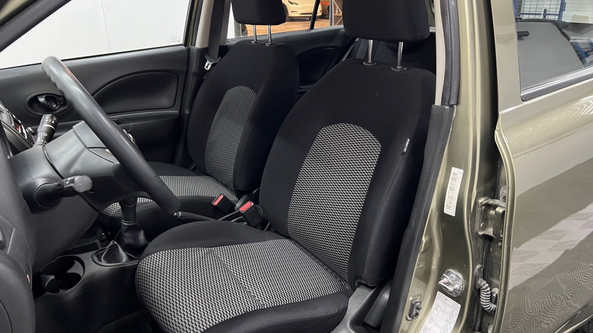 Nissan Micra — 8