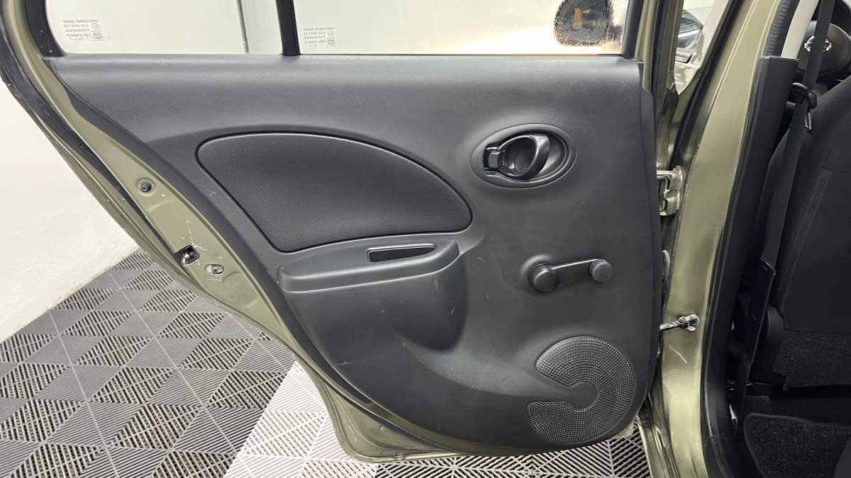 Nissan Micra — 18
