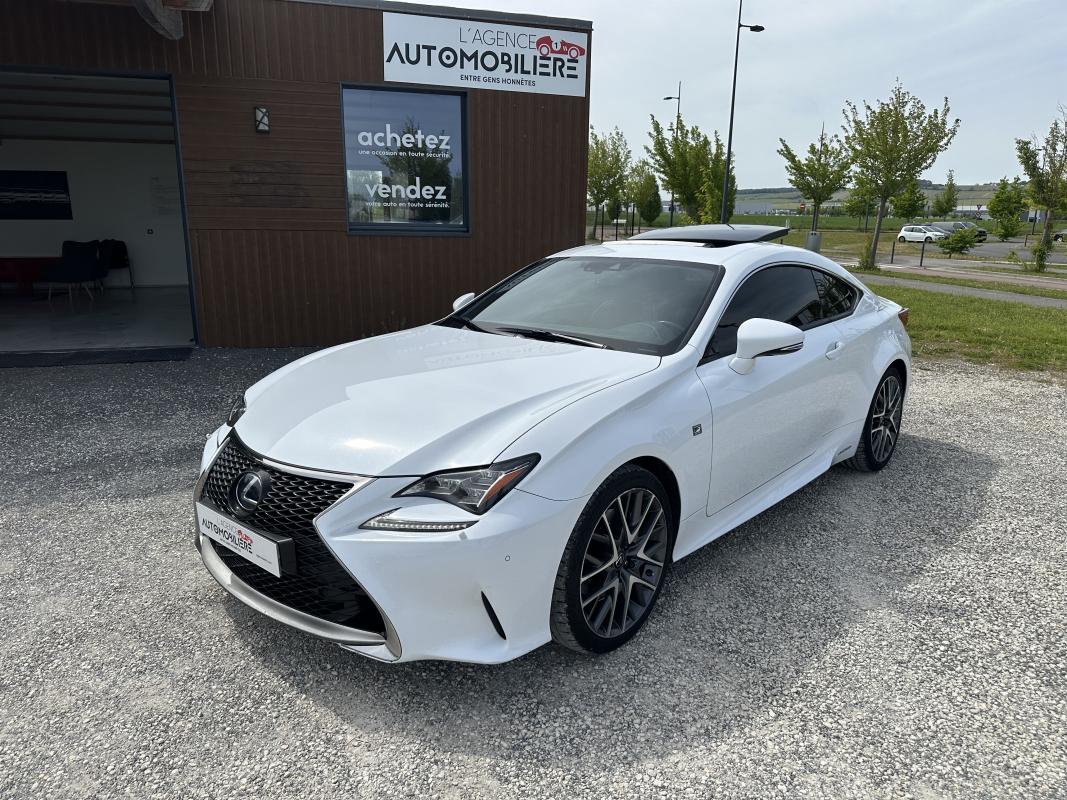 Lexus RC — 2