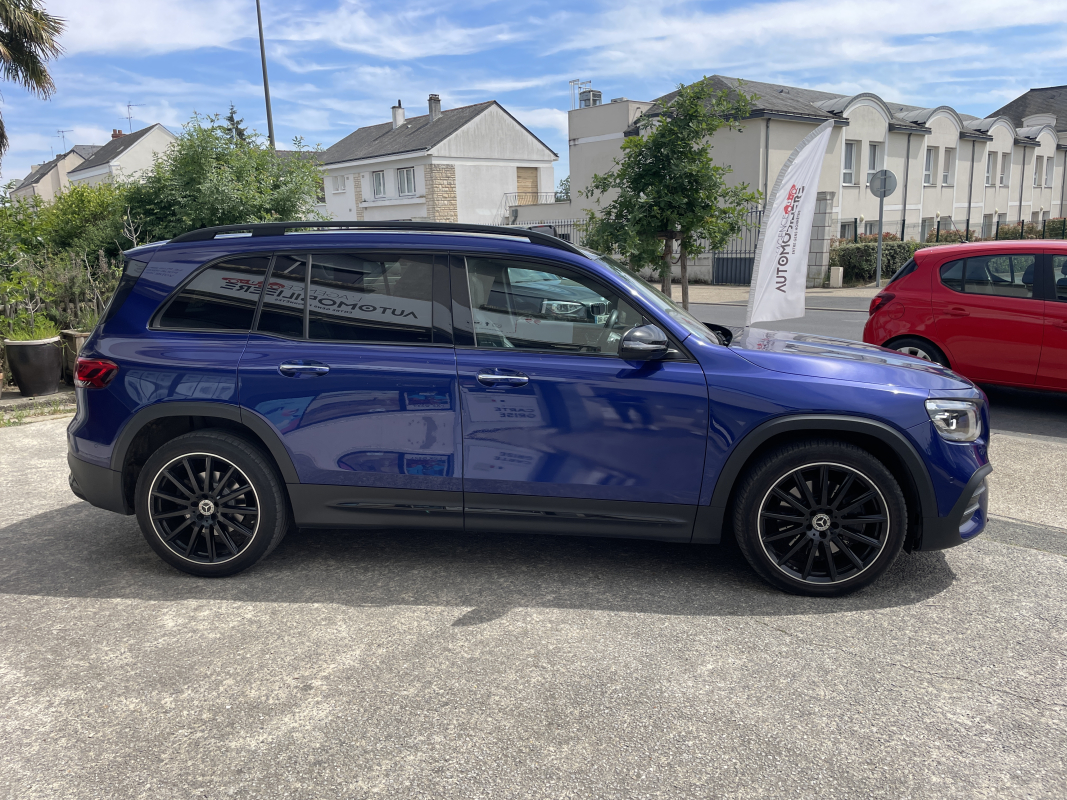 Mercedes GLB — 4