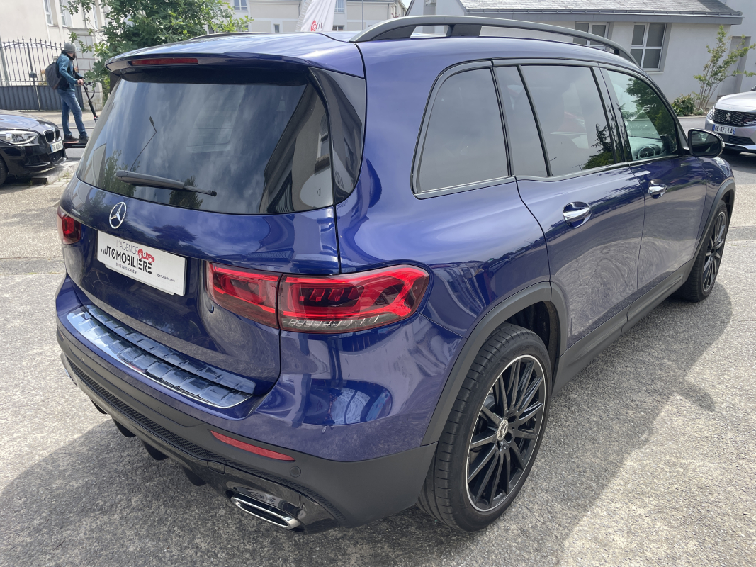 Mercedes GLB — 5
