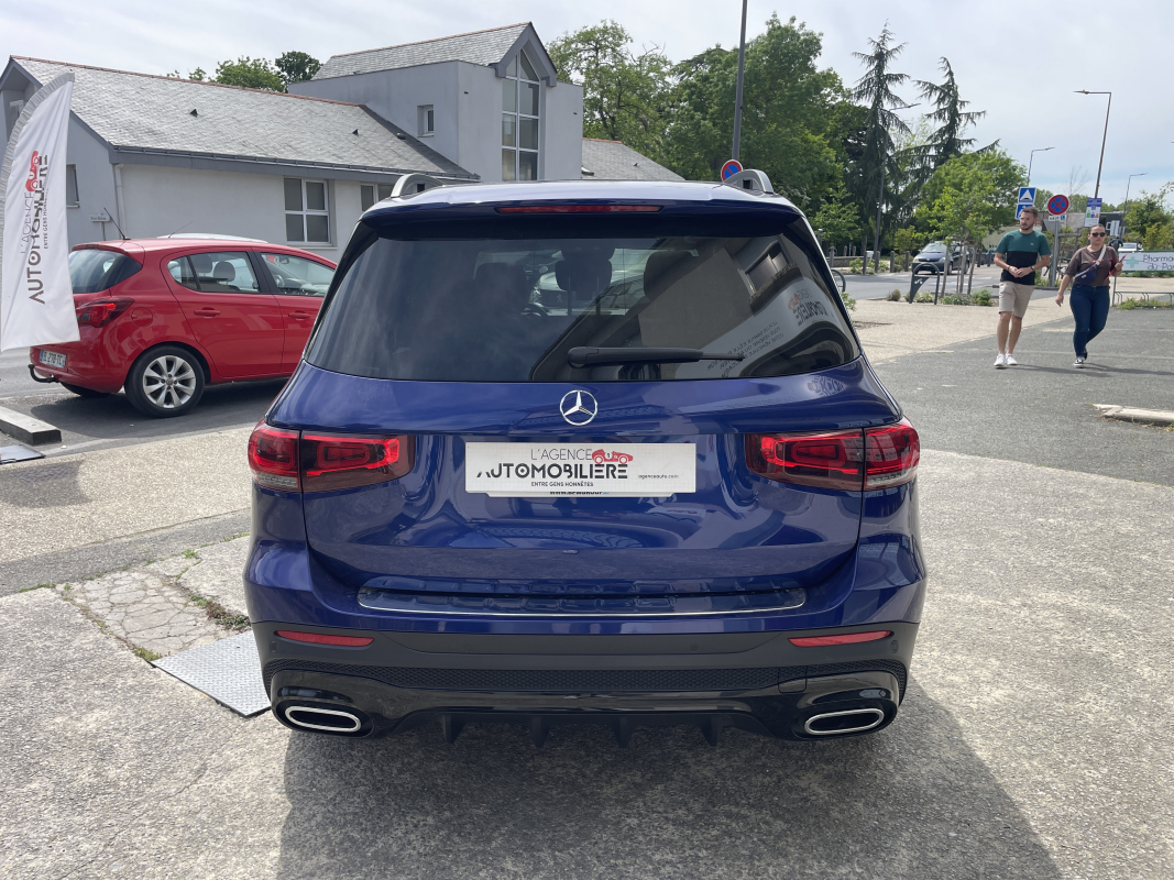 Mercedes GLB — 6