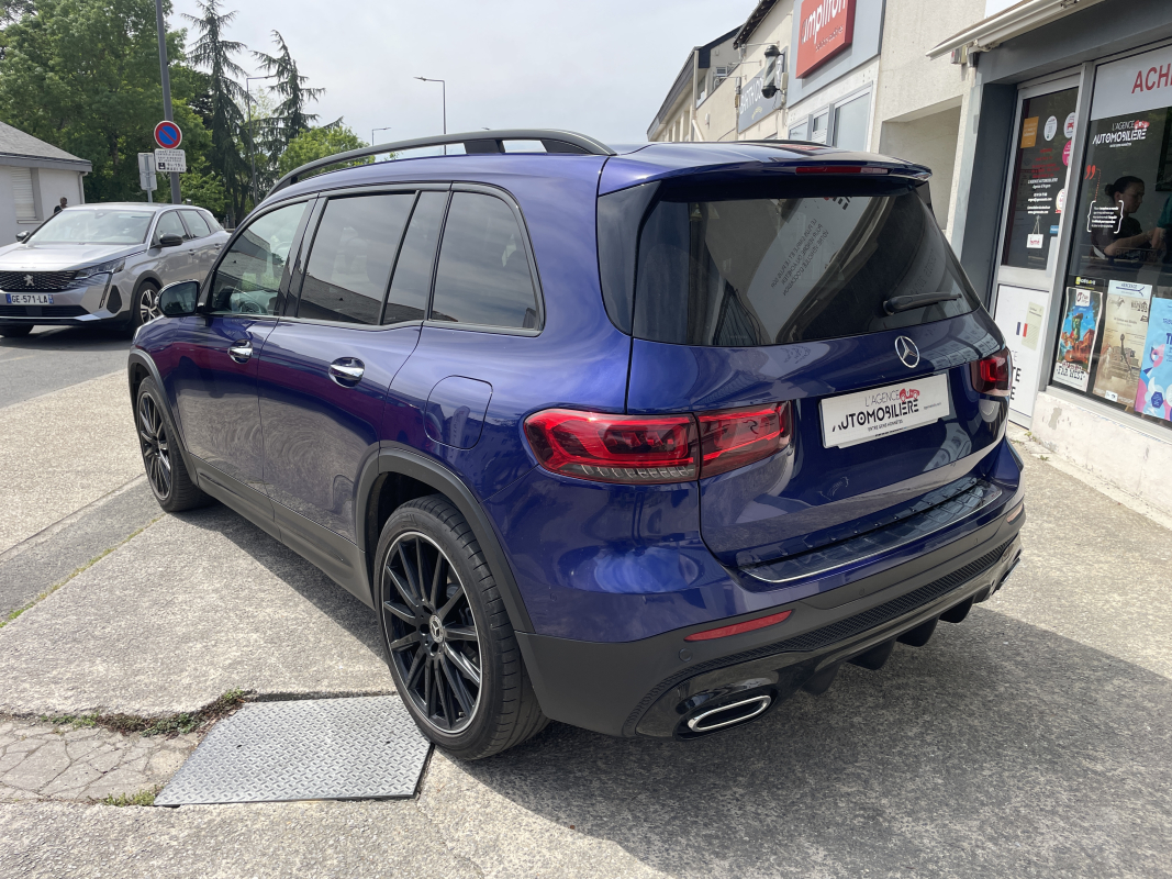 Mercedes GLB — 7