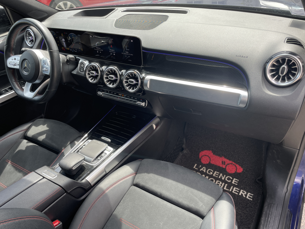 Mercedes GLB — 13