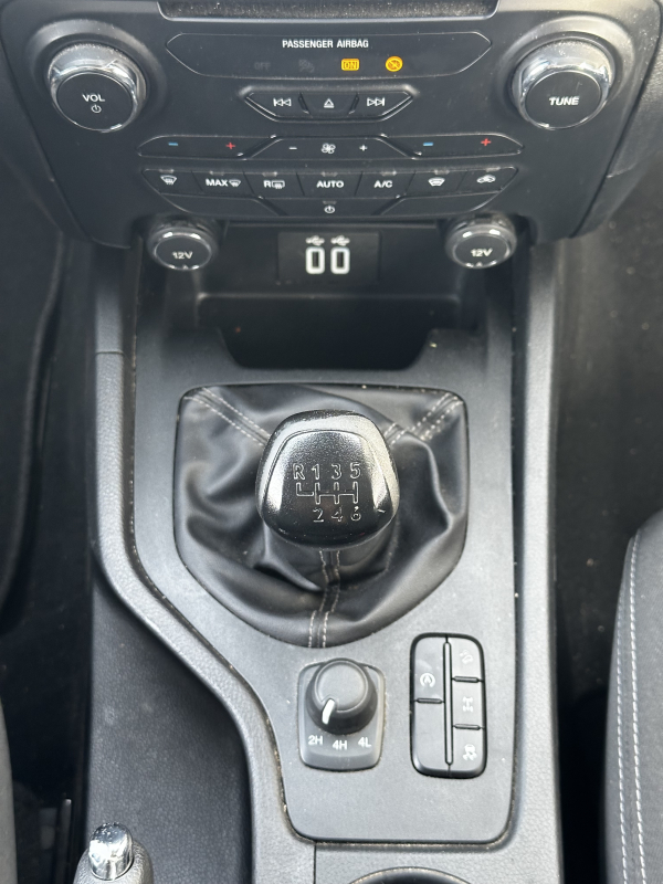 Ford Ranger — 31