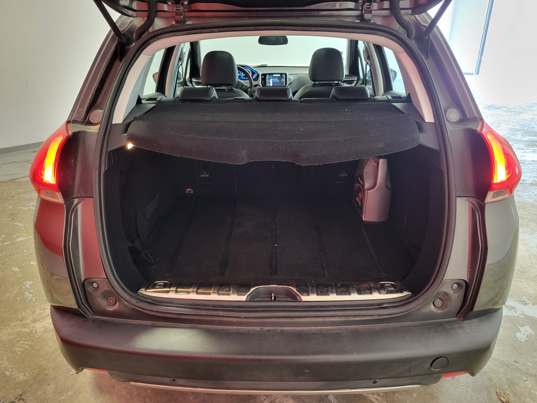 Peugeot 2008 — 7