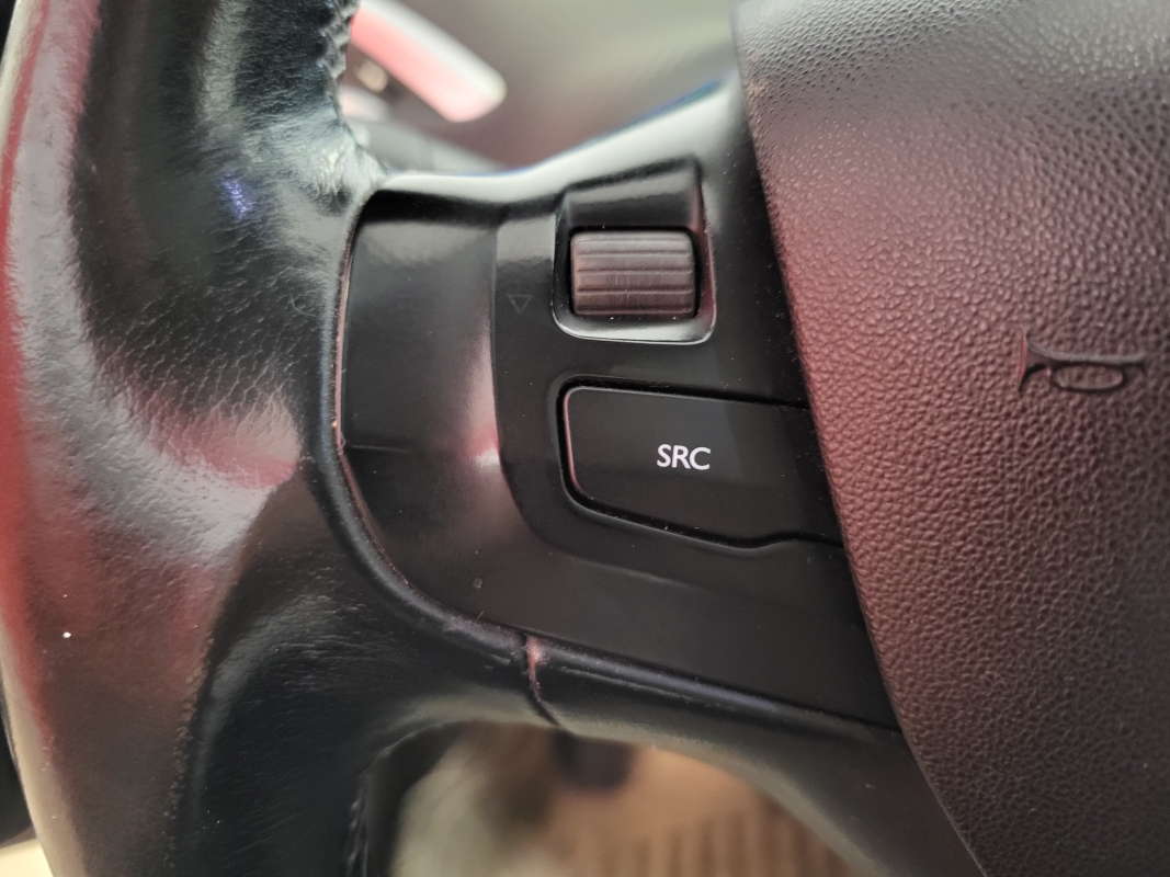Peugeot 2008 — 19