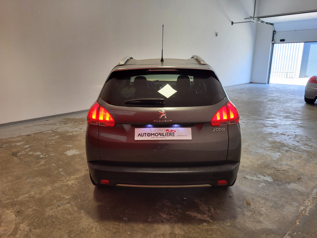 Peugeot 2008 — 6