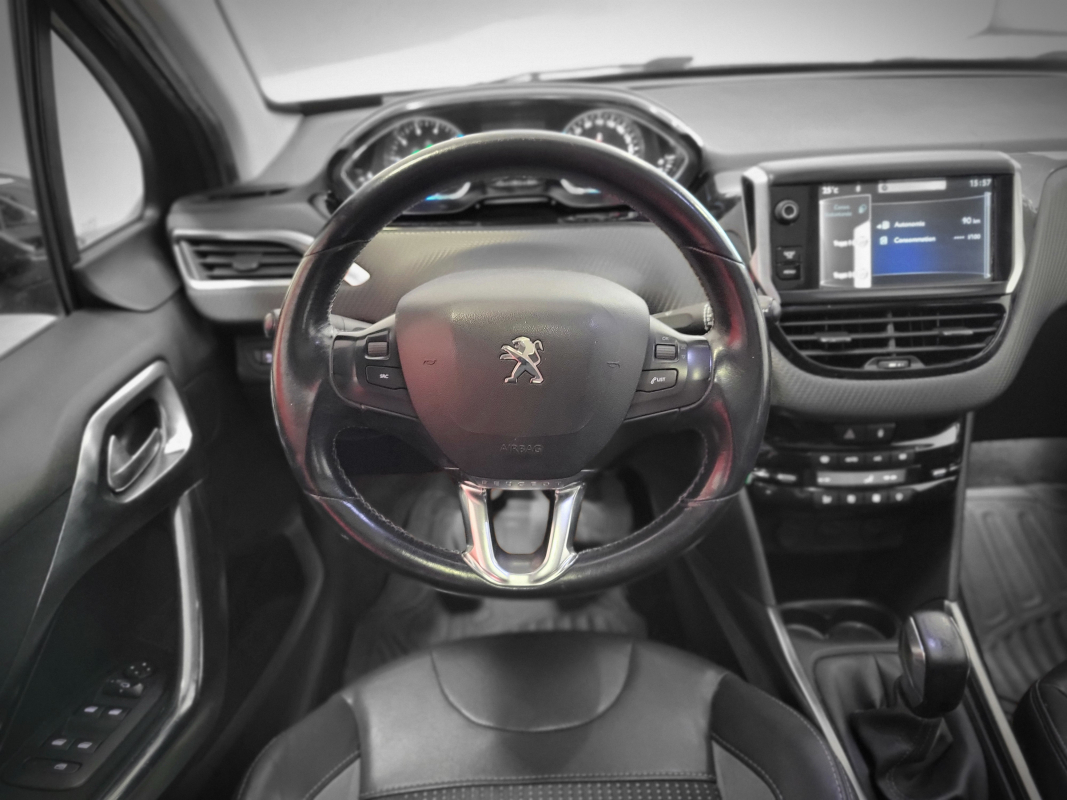 Peugeot 2008 — 17