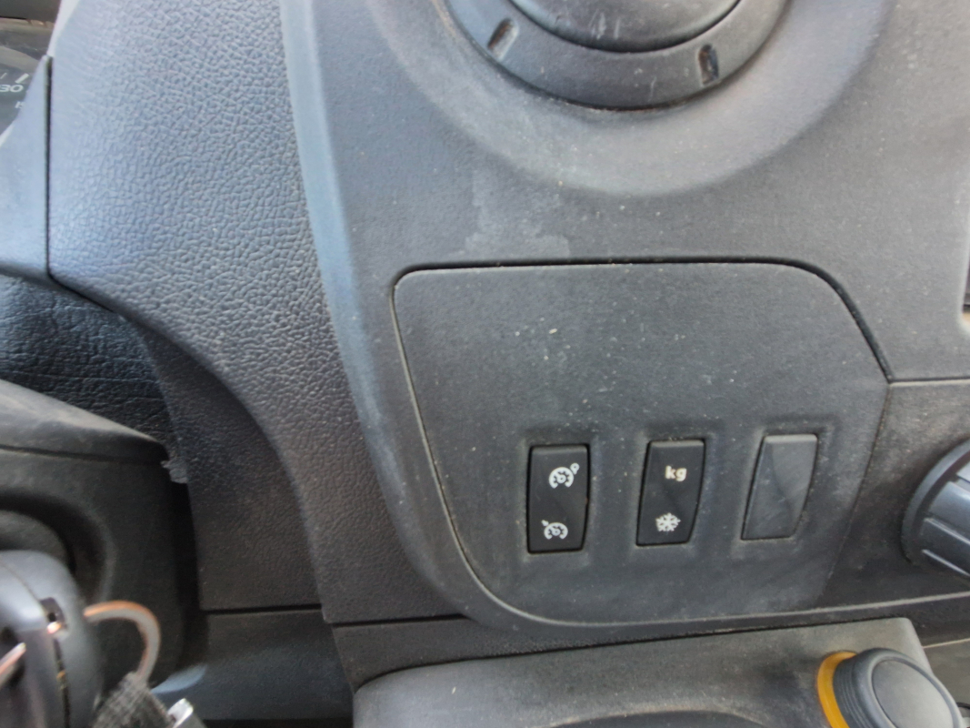 Renault Master — 28