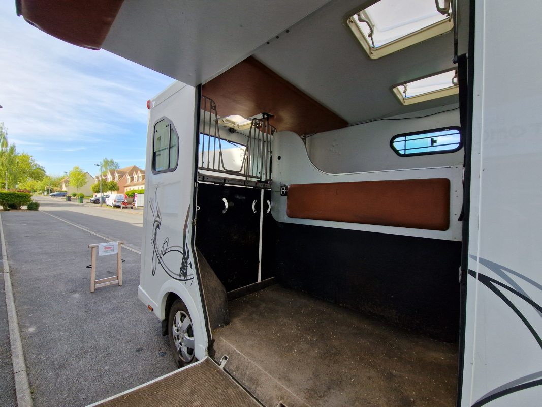 Renault Master — 23