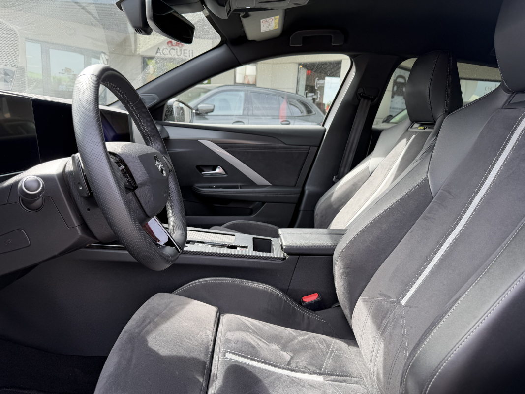 Opel Astra — 10