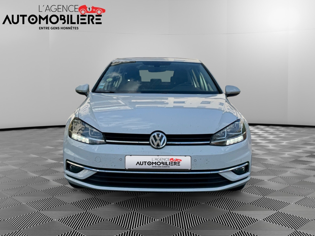 Volkswagen Golf — 7