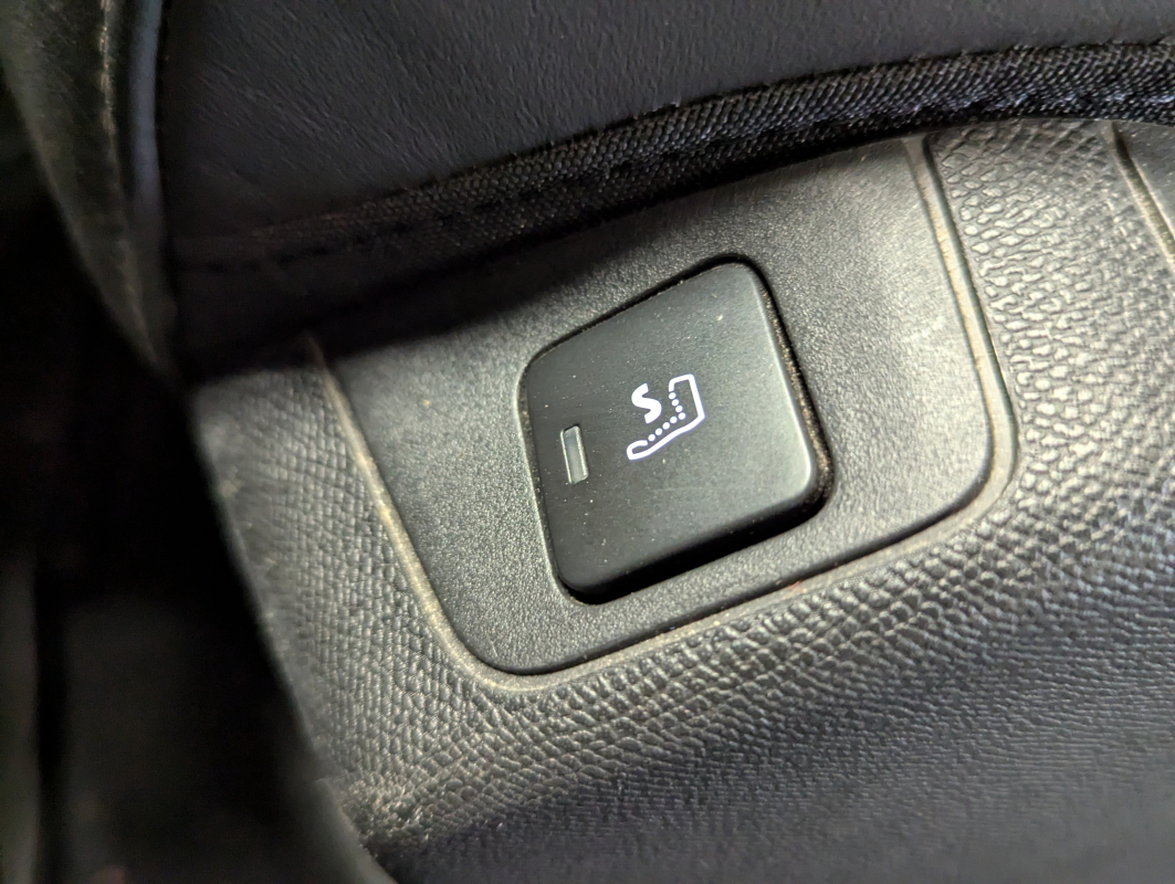 DS DS7 CROSSBACK — 28