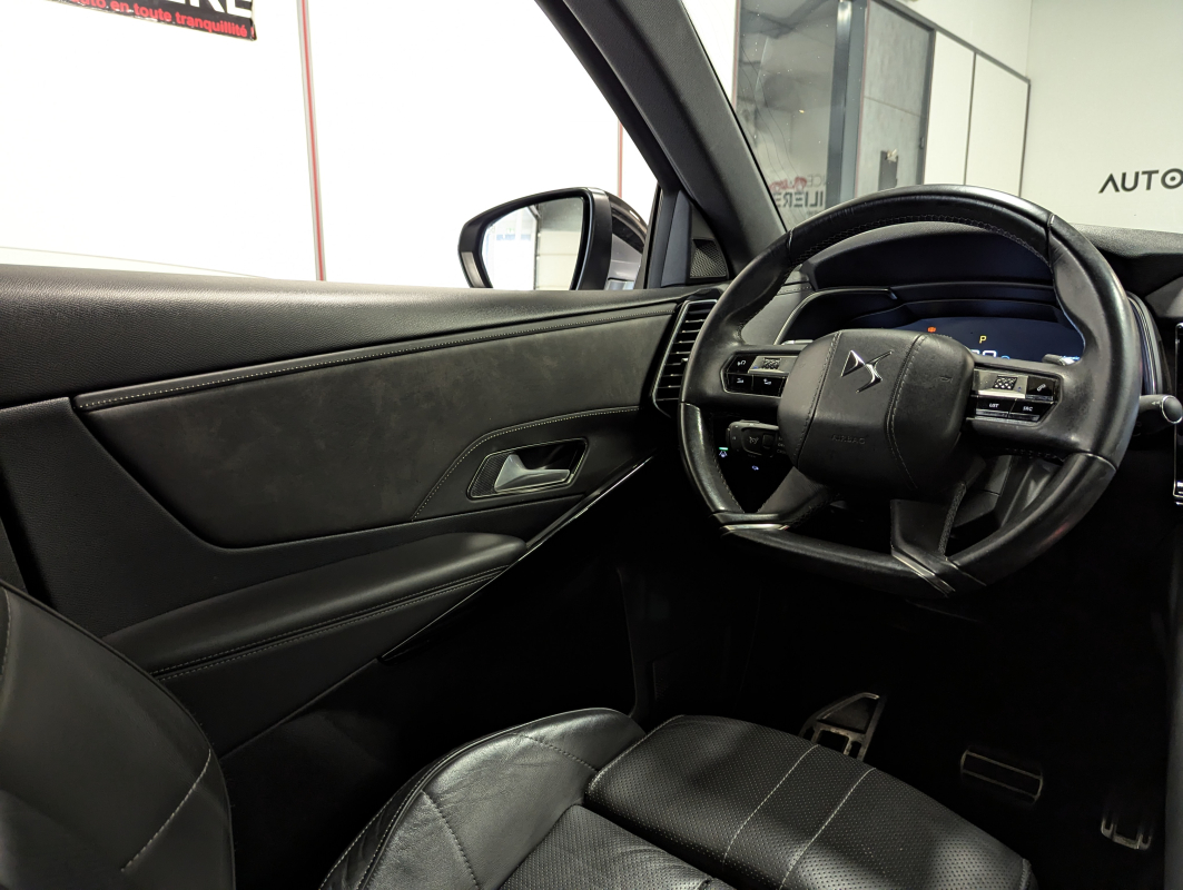 DS DS7 CROSSBACK — 10