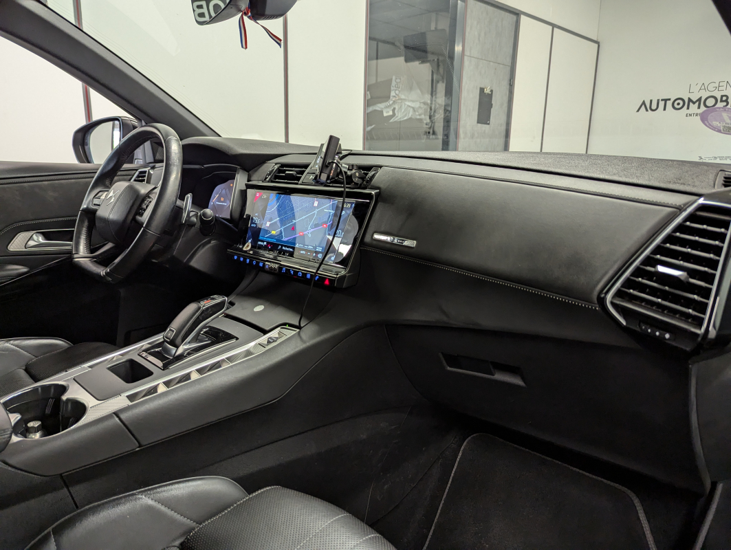 DS DS7 CROSSBACK — 11
