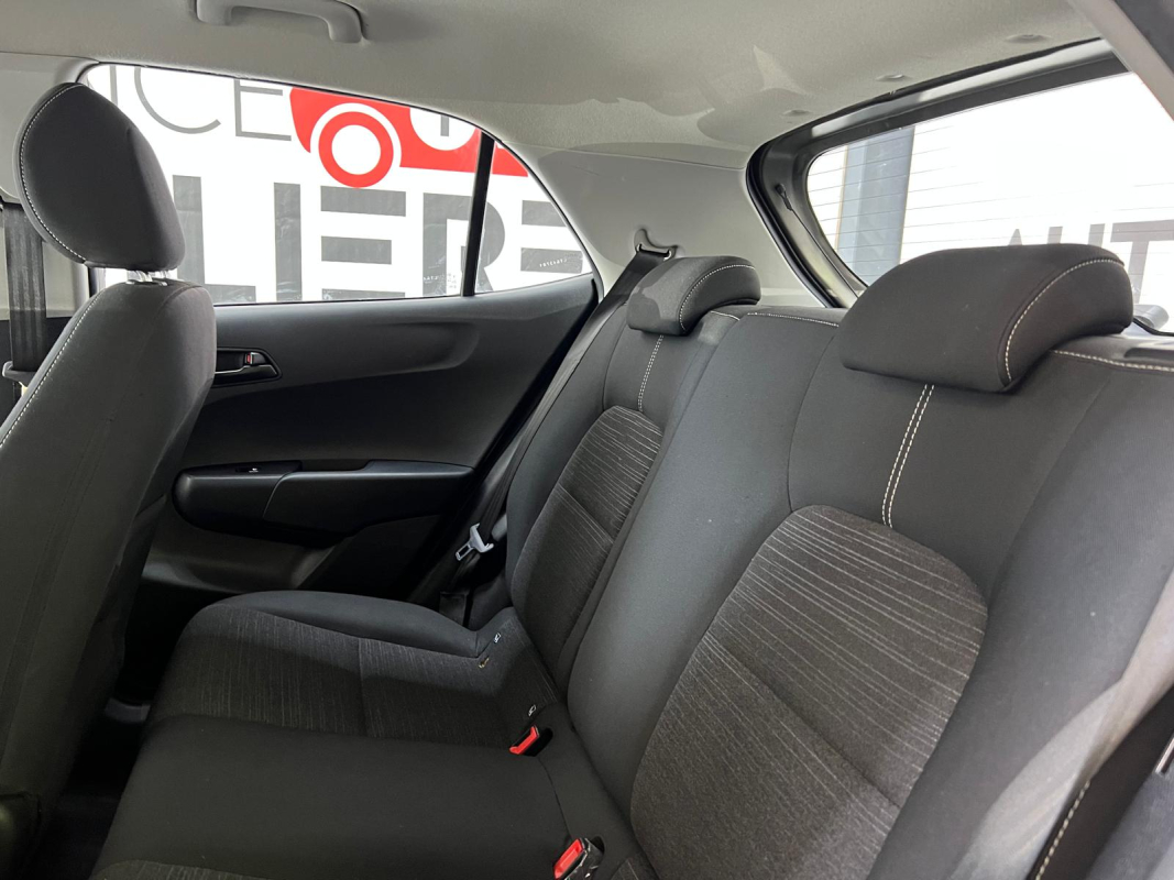 Kia Picanto — 16