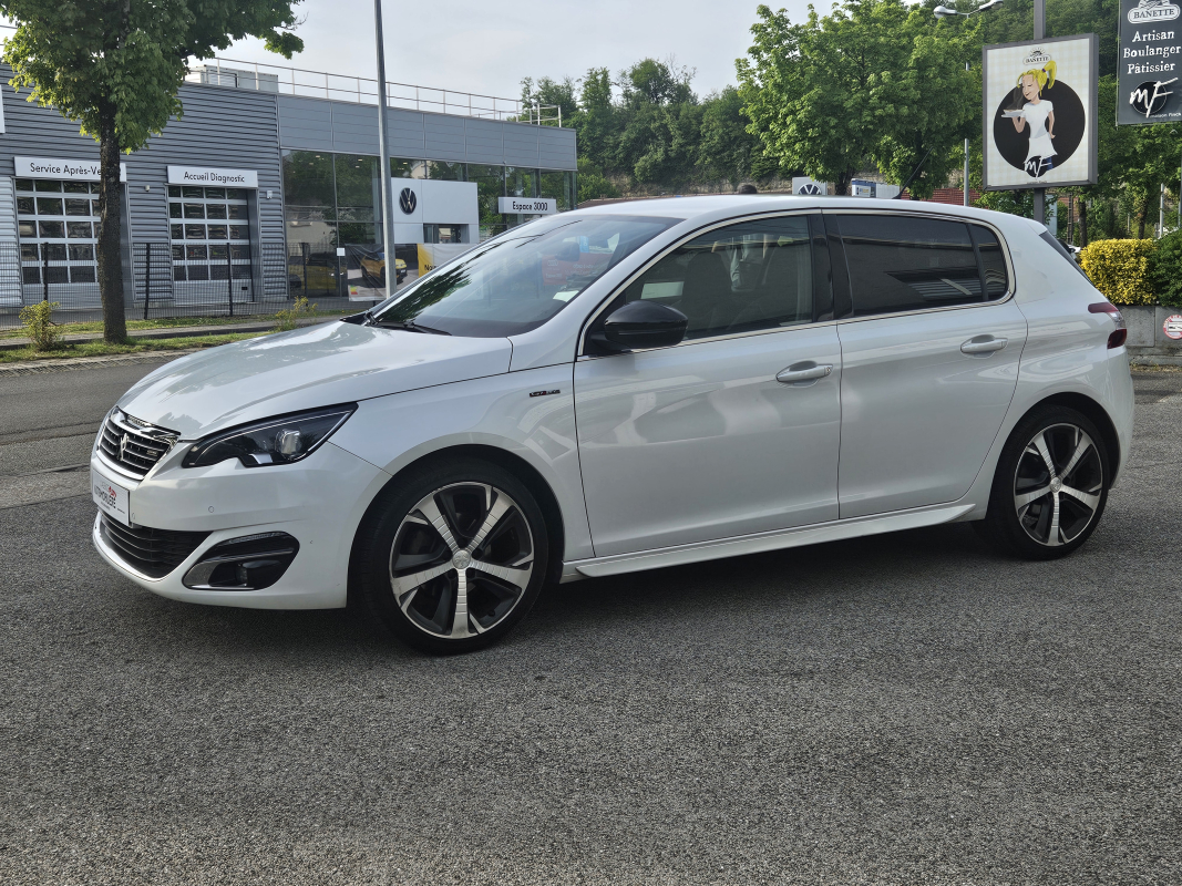 Peugeot 308 — 4