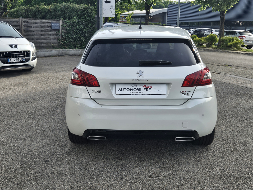 Peugeot 308 — 7