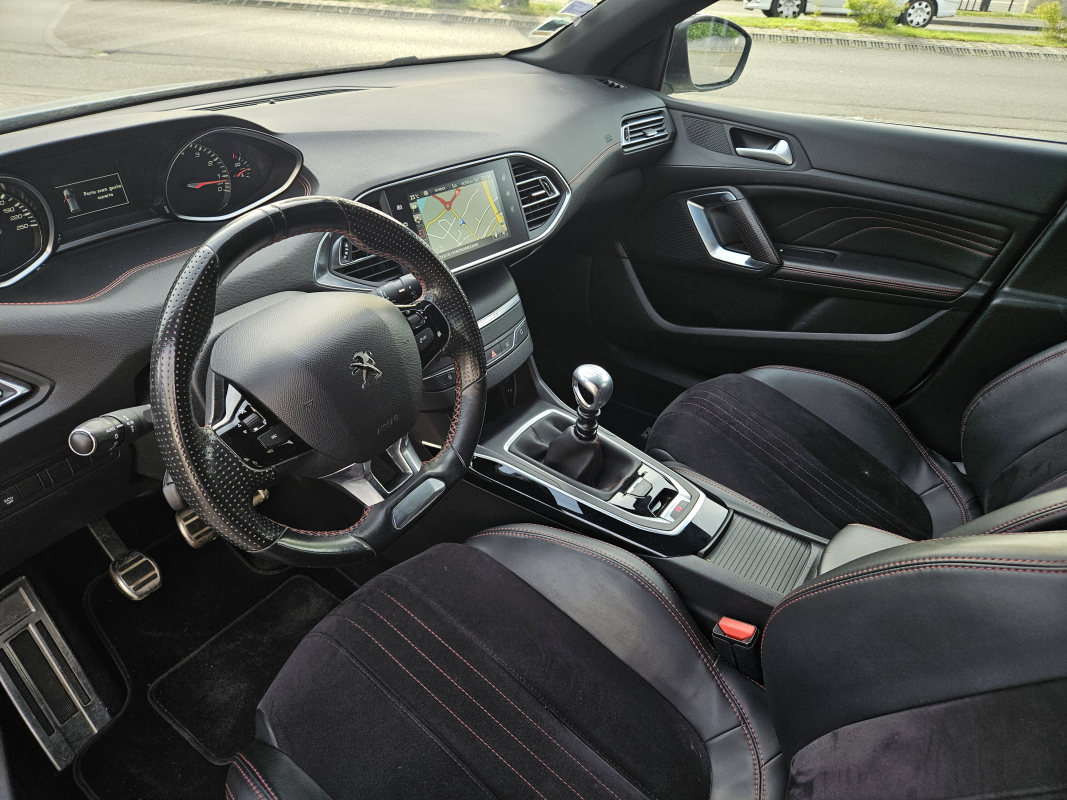 Peugeot 308 — 20