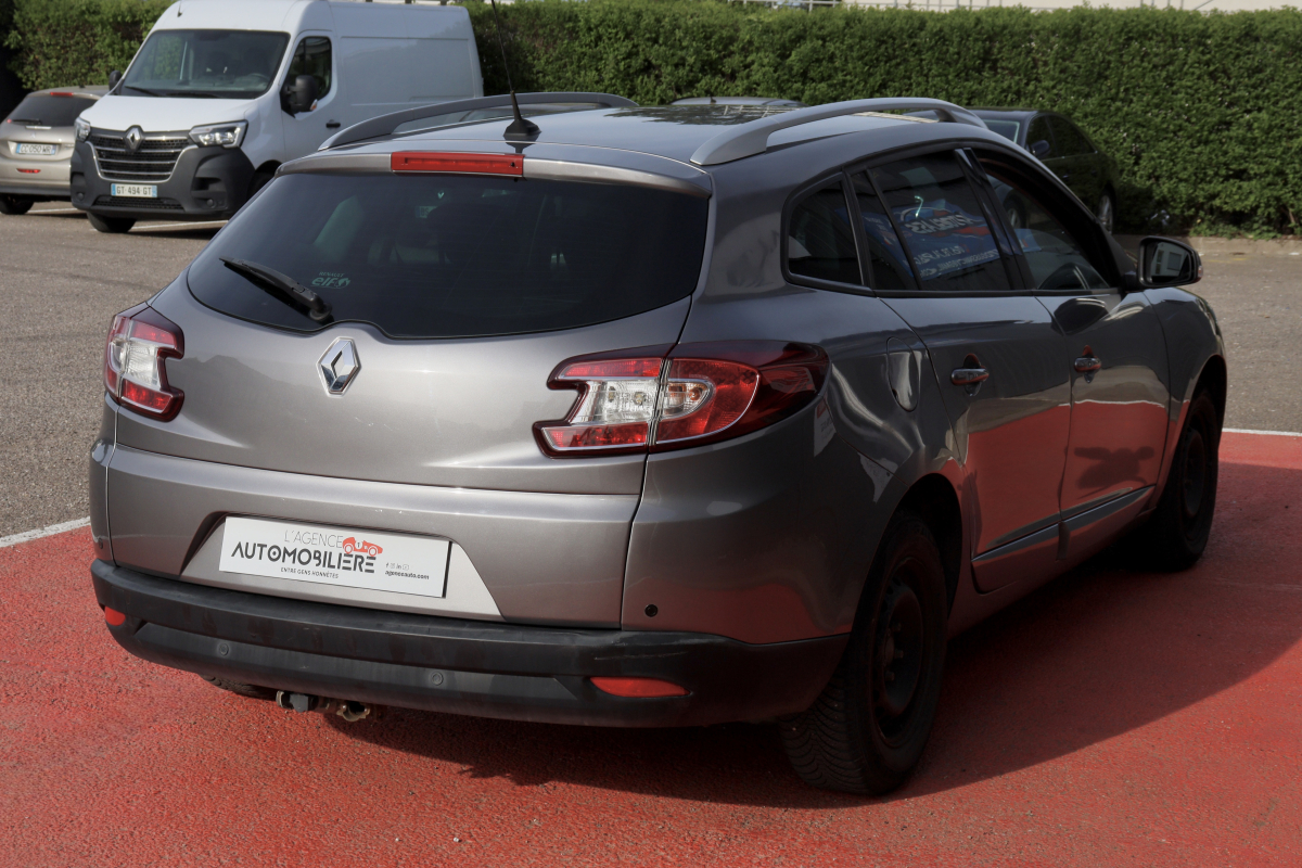 Renault Megane Estate — 5