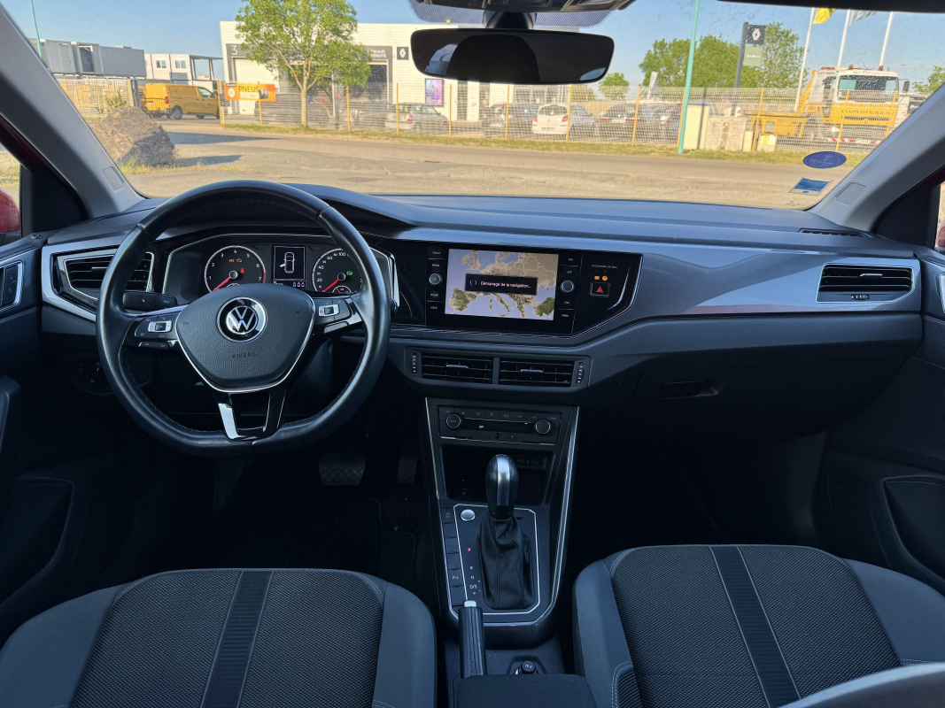 Volkswagen Polo — 15