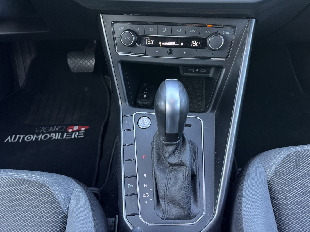 Volkswagen Polo — 17