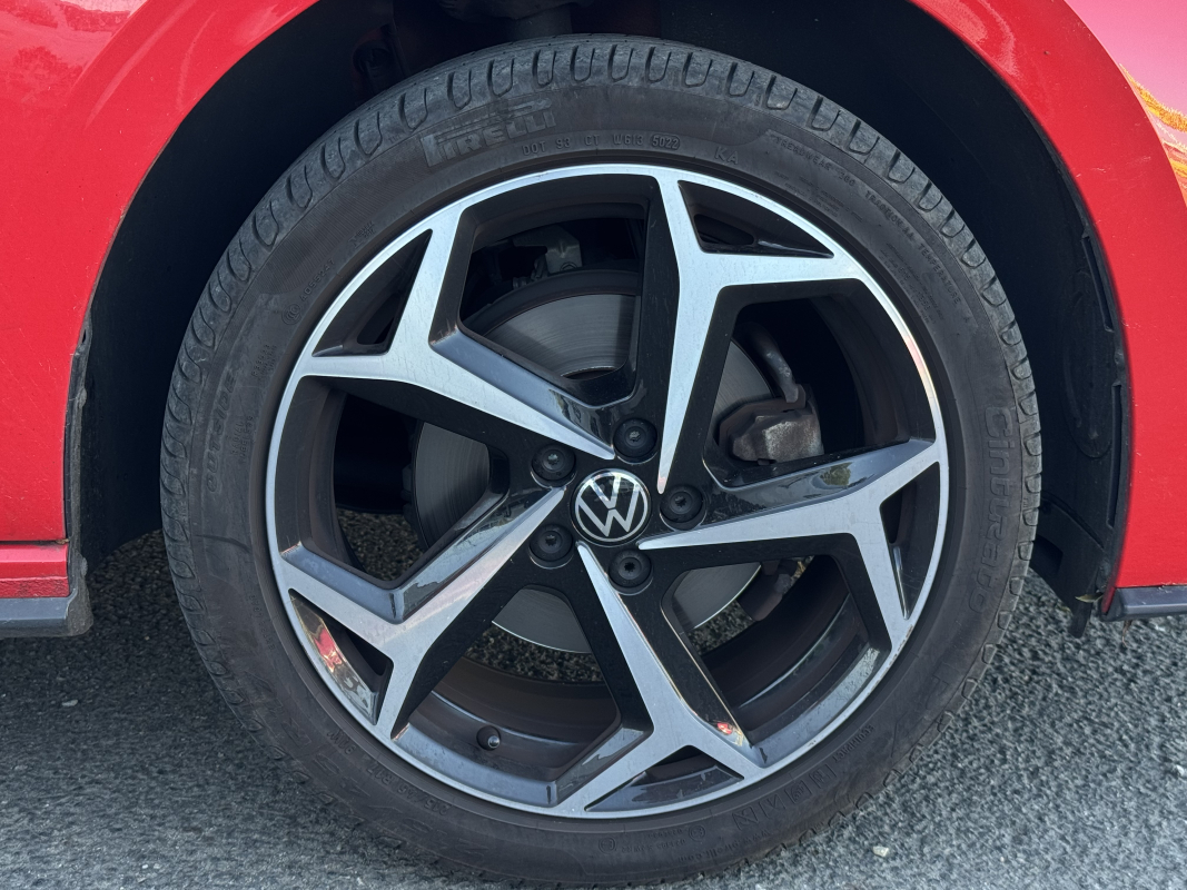 Volkswagen Polo — 35