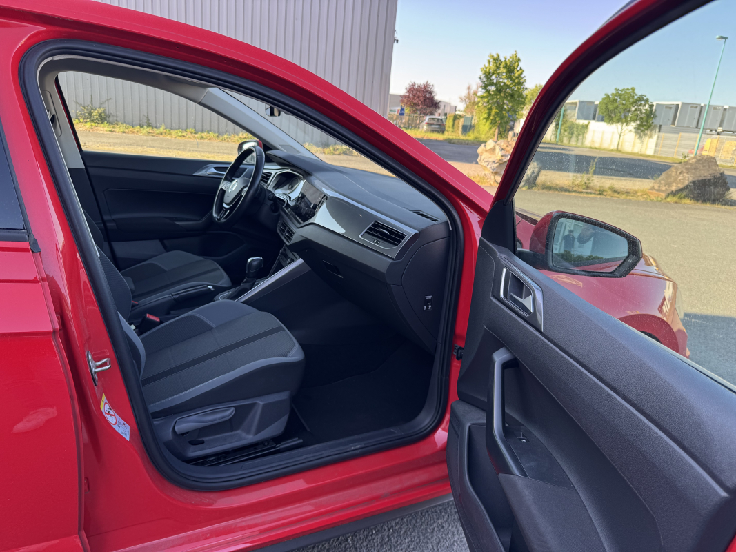 Volkswagen Polo — 21