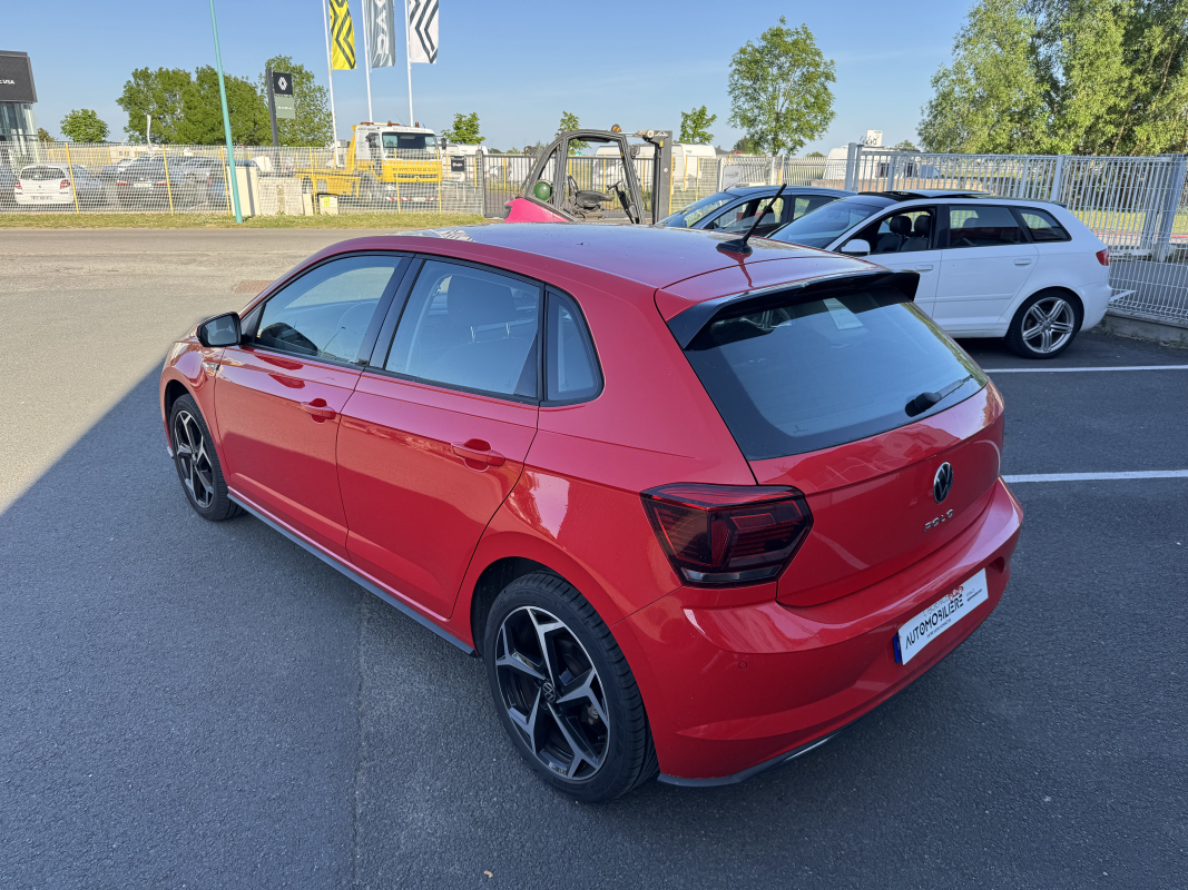 Volkswagen Polo — 9