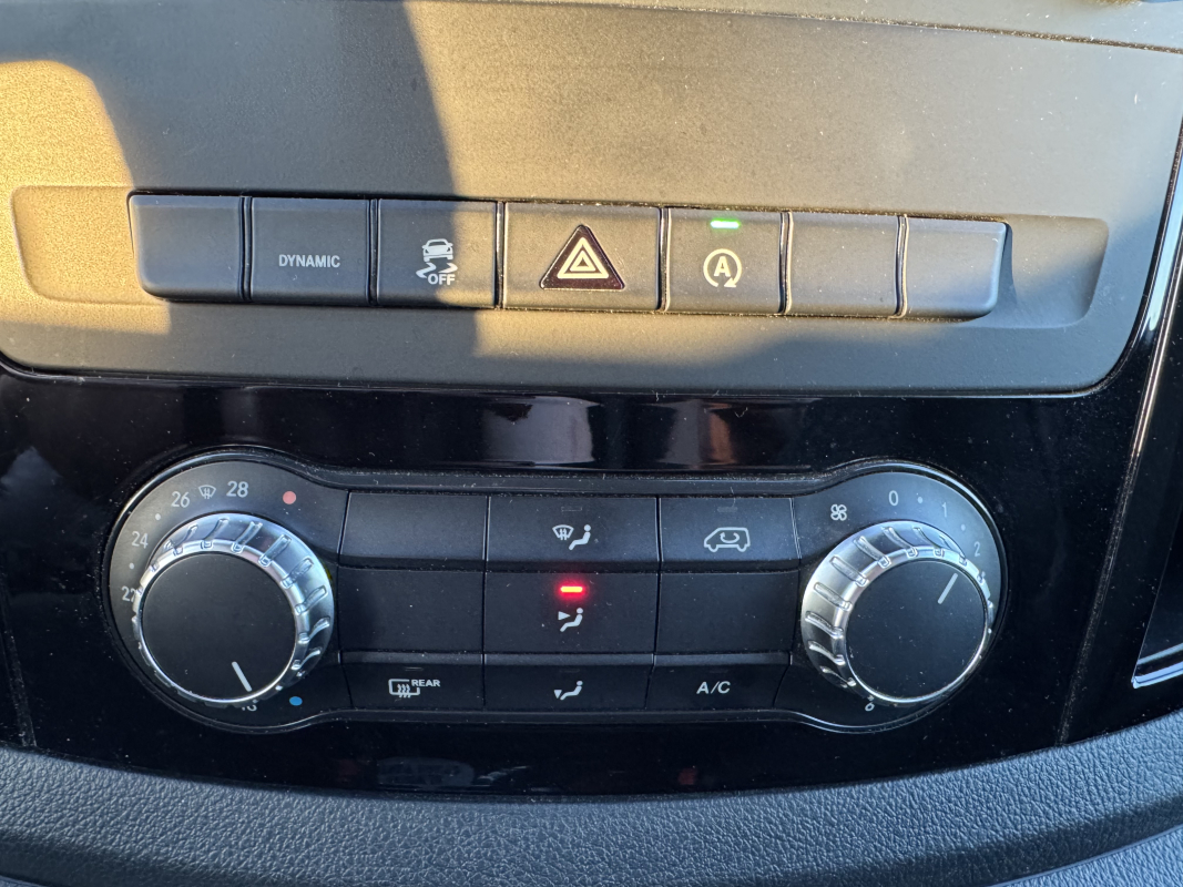 Mercedes Vito — 22