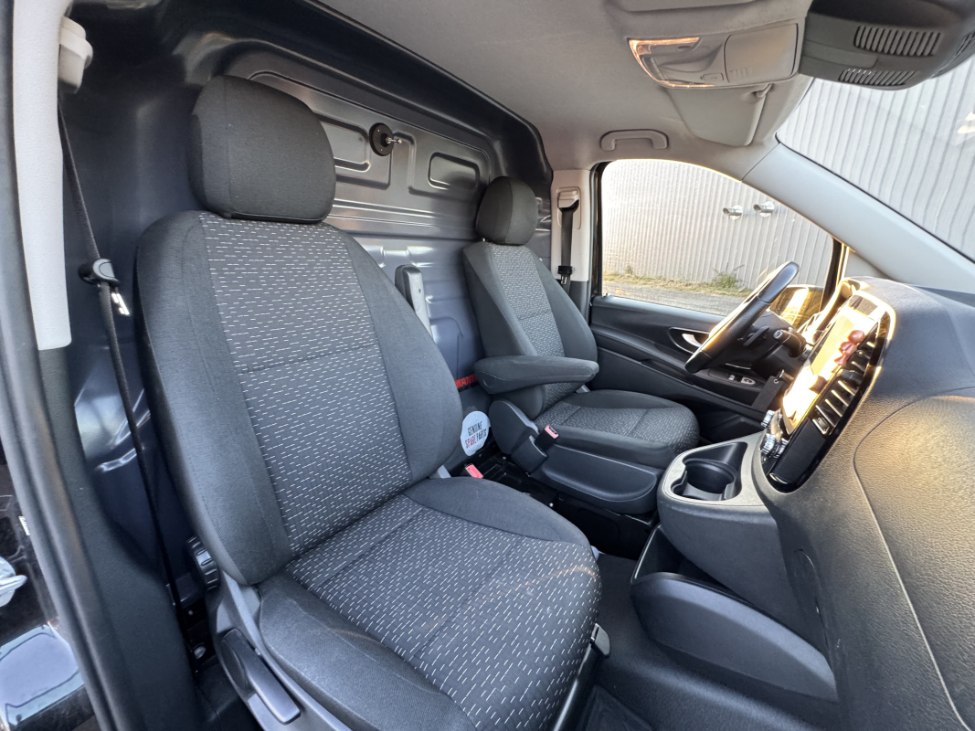 Mercedes Vito — 11