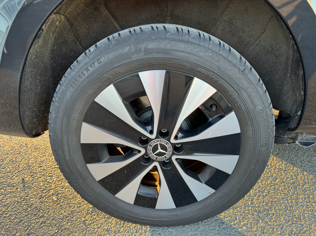 Mercedes Vito — 39