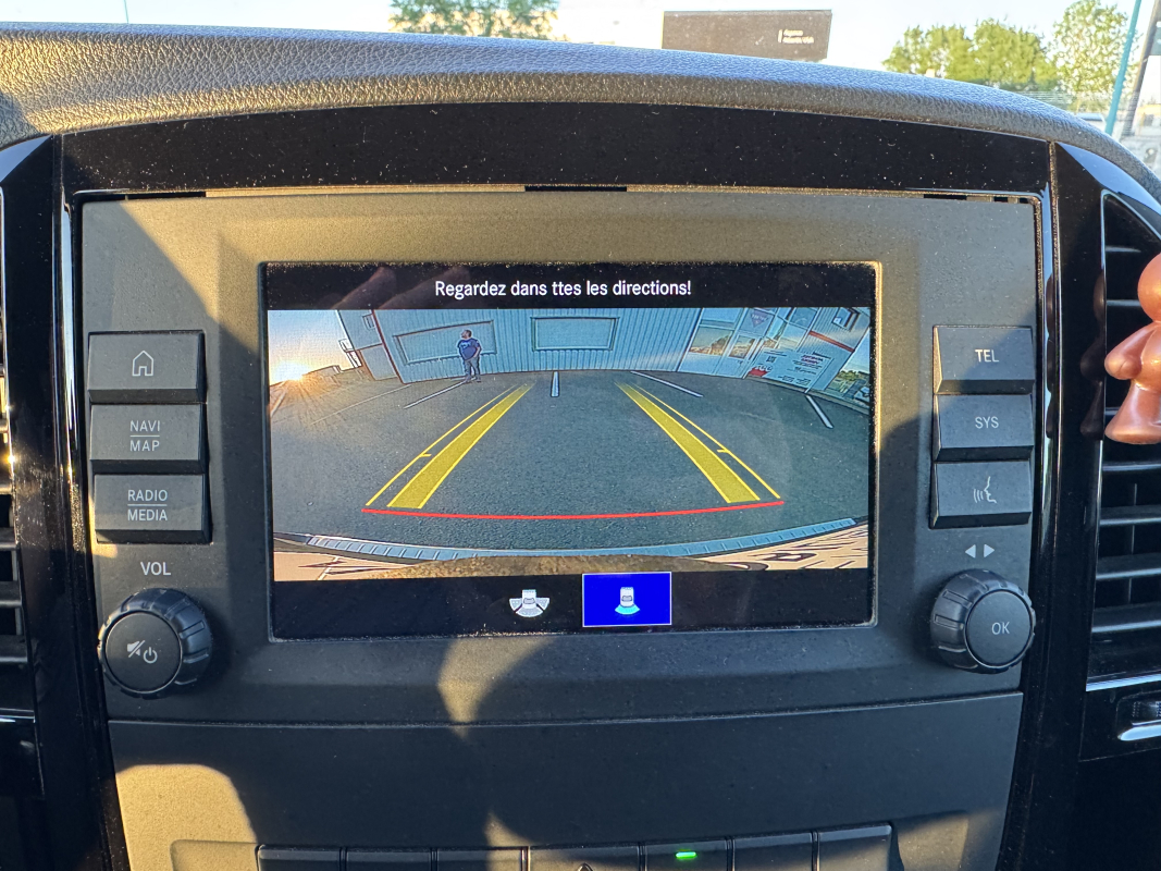 Mercedes Vito — 24